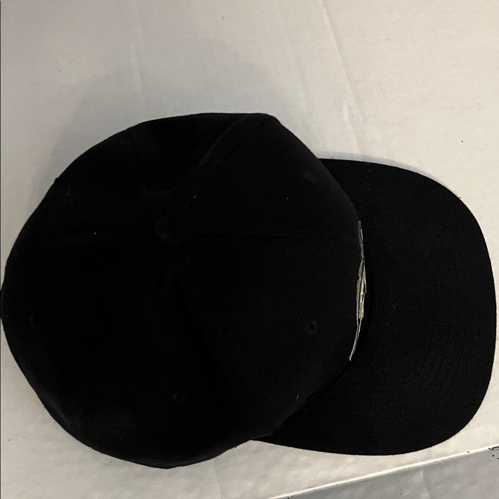 Poly Drip snap back hat - Picture 5 of 5